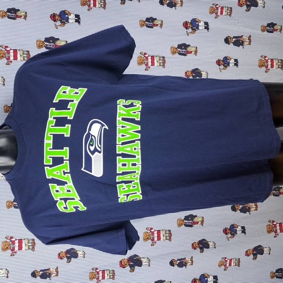 Seattle Seahawks Majestic logo spell out graphic blue & green 2015 XL t-shirt - Picture 2 of 5